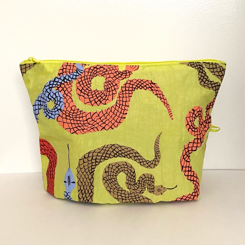 BAGGU • Large Go Pouch in Yellow Snakes